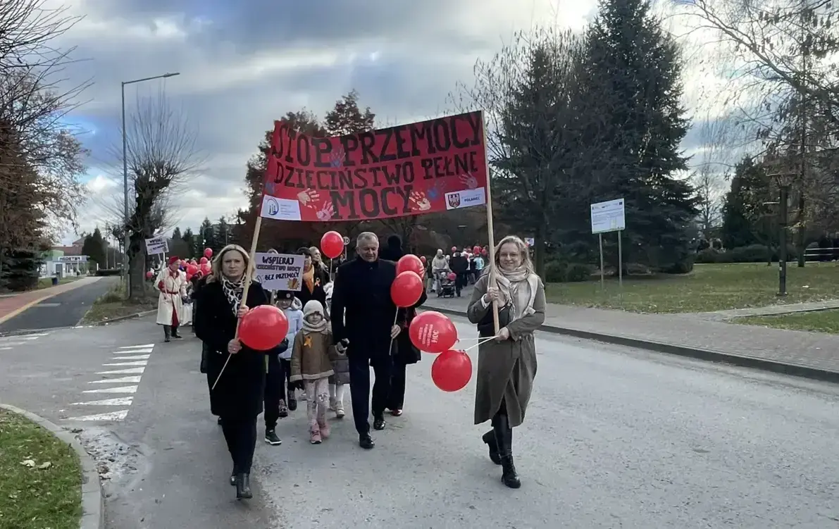 Zdjęcie do Gmina Połaniec m&oacute;wi STOP przemocy! Wielki finał kampanii &bdquo;Dzieciństwo bez przemocy&rdquo;